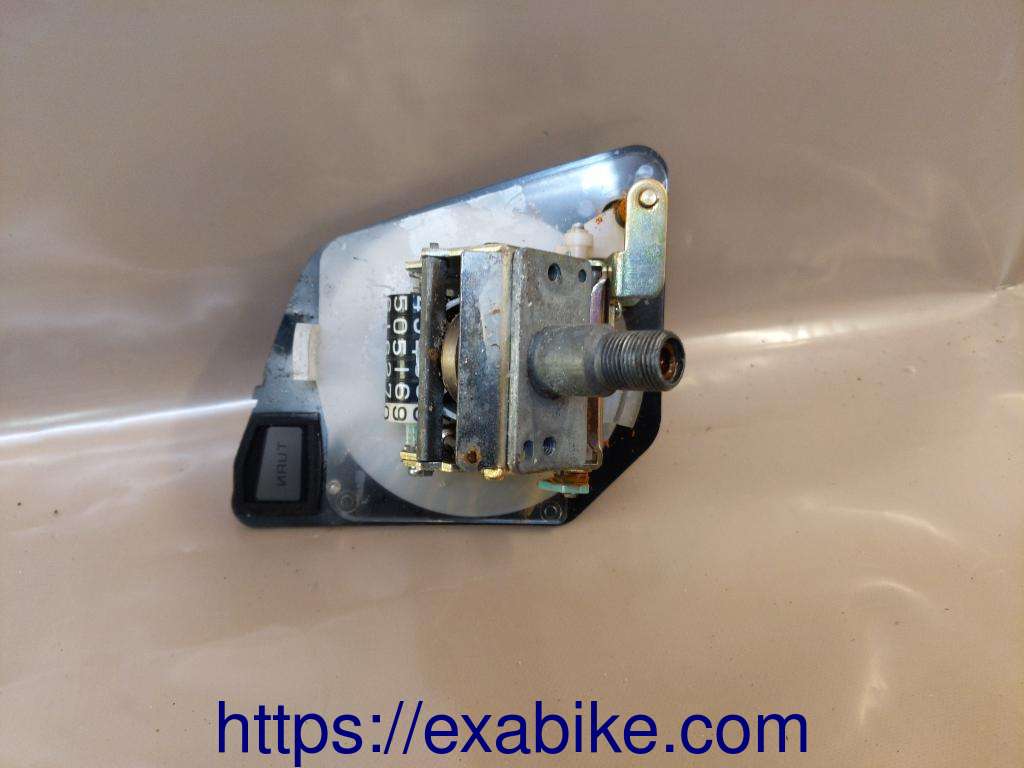 speedometer Honda VFR 750 - photo 2