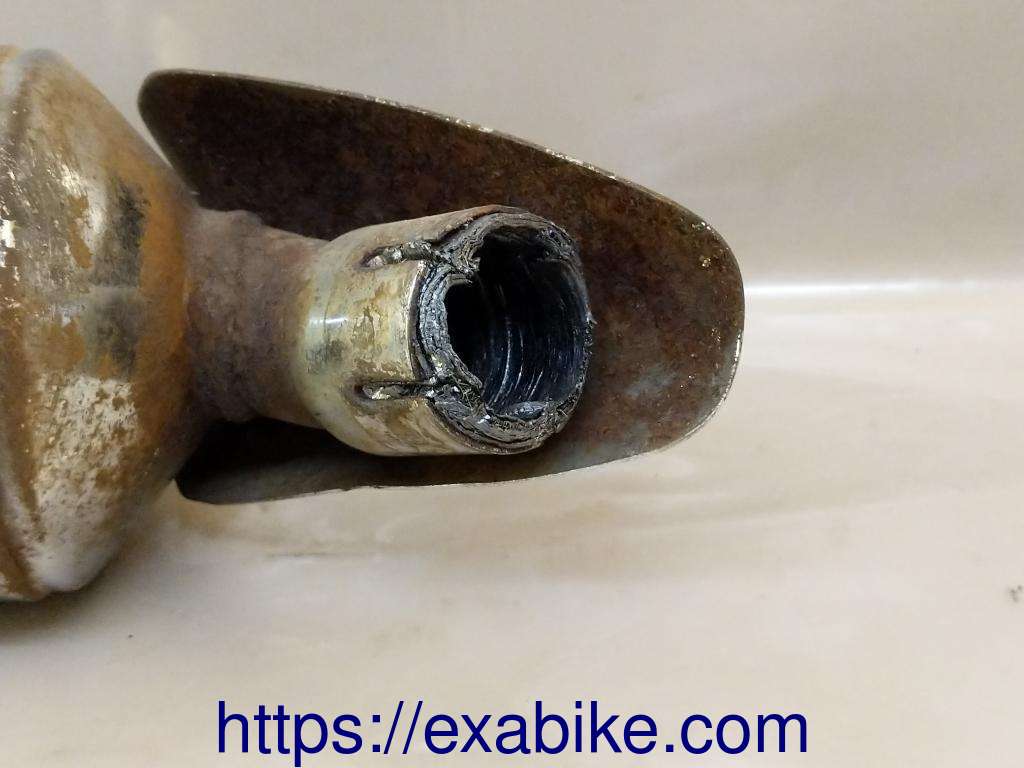 muffler, left Yamaha TDM 850 - photo 4