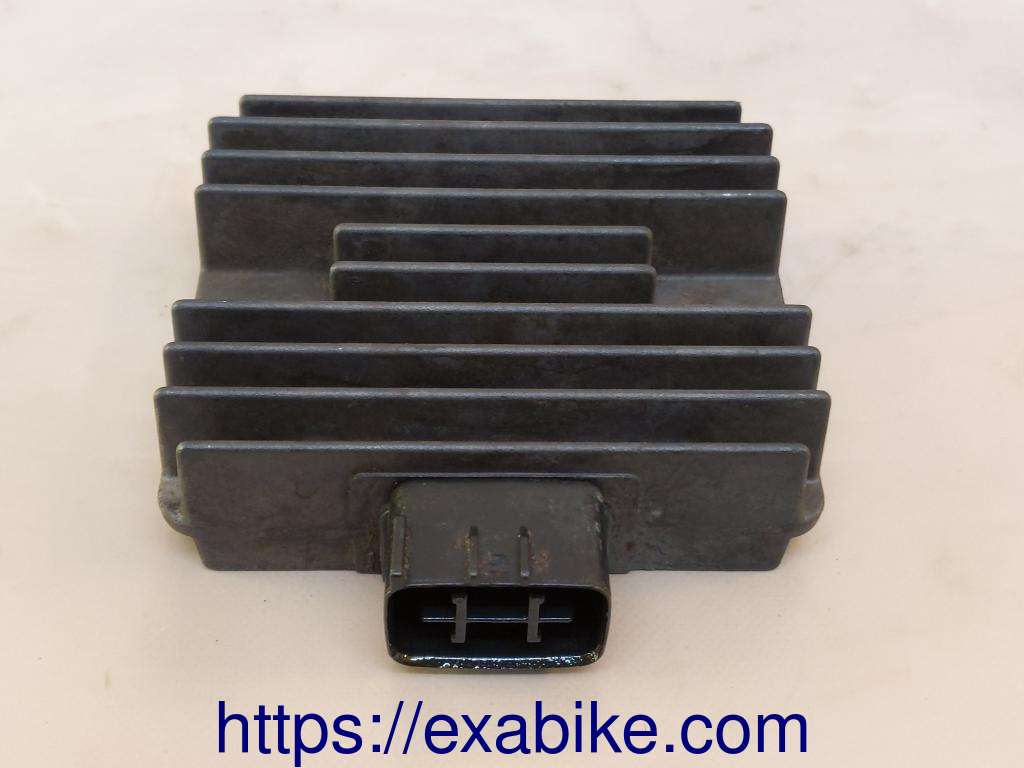 voltage regulator Yamaha MT03 - photo 1
