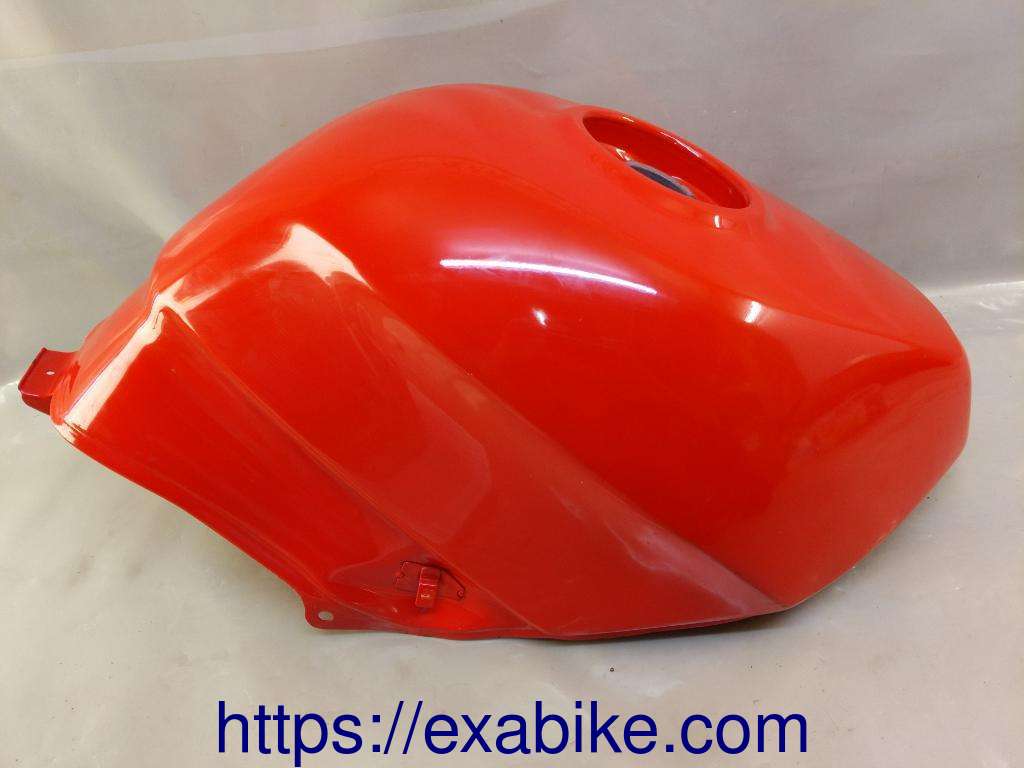fuel tank Honda VFR 750 - photo 1