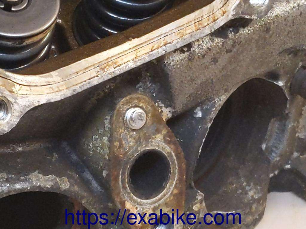 culasse Yamaha MT03 - photo 4
