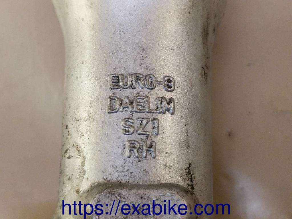 fork element, right Daelim 125 S2 - photo 4