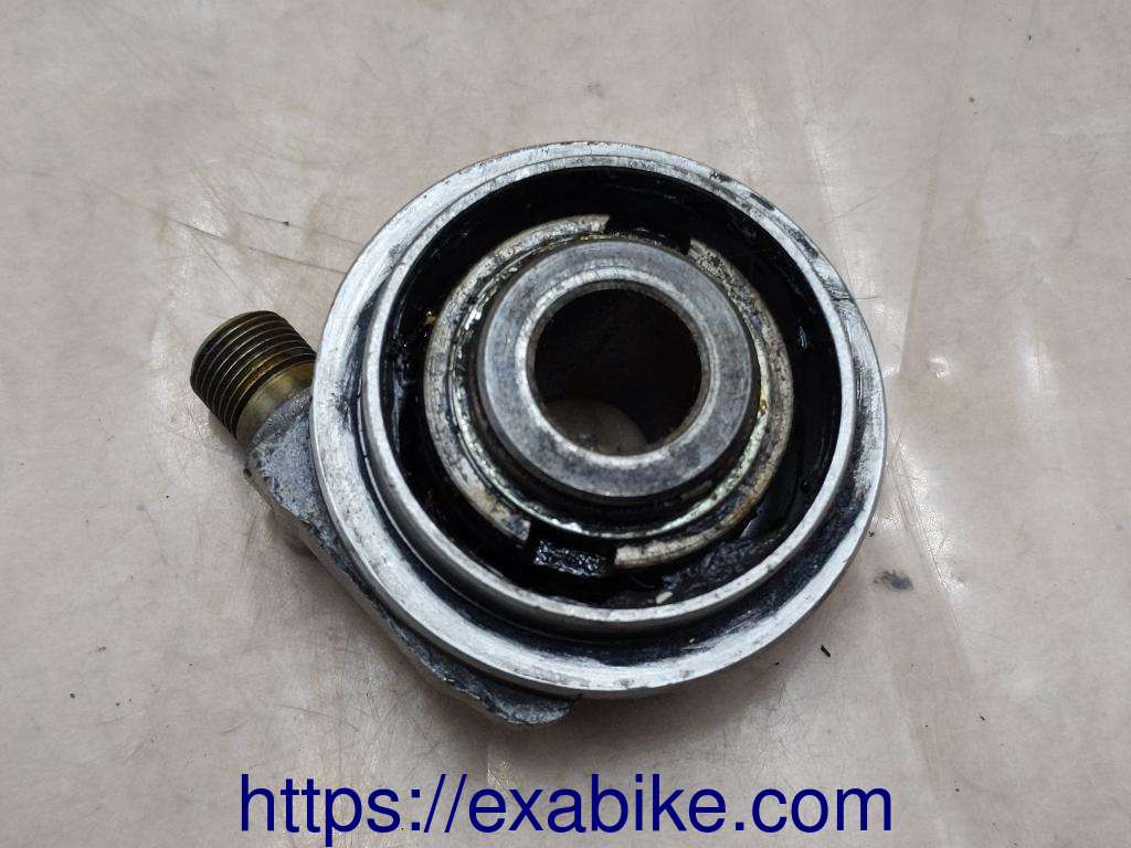 speedometer gear Yamaha FZX 750 - photo 2