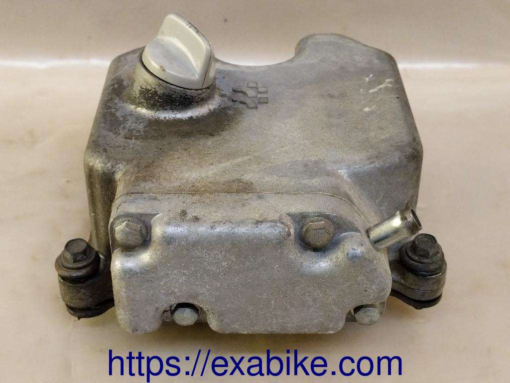 cylinder head cover Daelim 125 S2 - photo 1