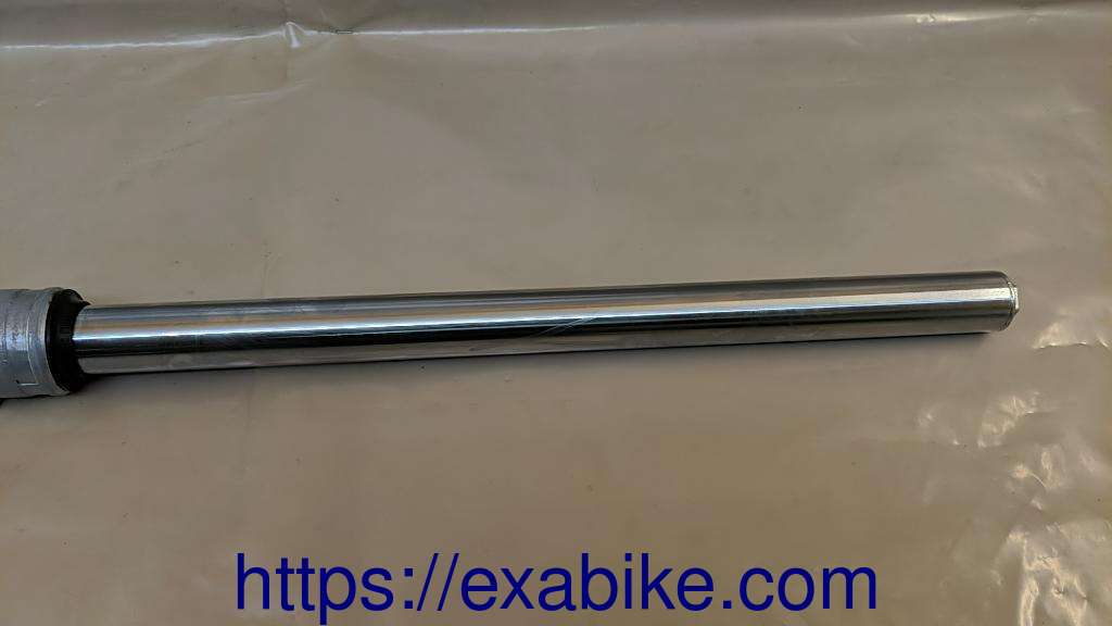 fork element, right Yamaha DT 125 Ténéré - photo 2