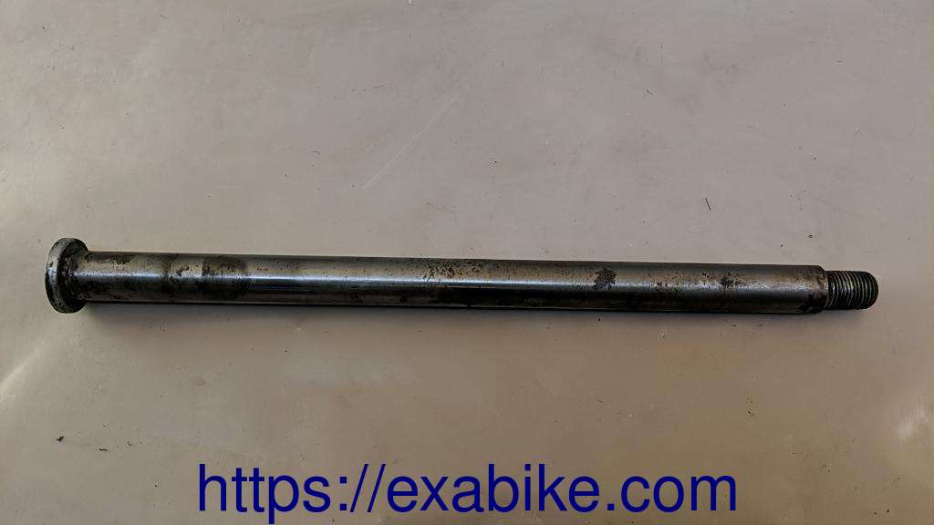 wheel axle, rear Kawasaki 1000 RX - photo 1