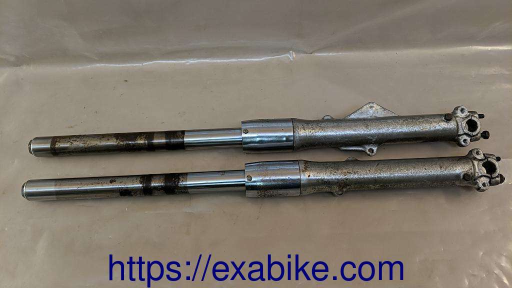 bras de fourche Honda CB 250 - photo 1