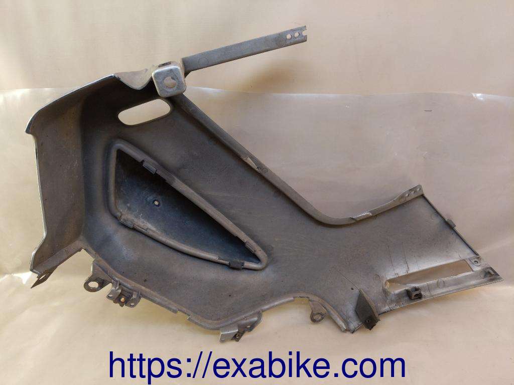 élément d'habillage gauche Honda ST 1100 Pan European - photo 4