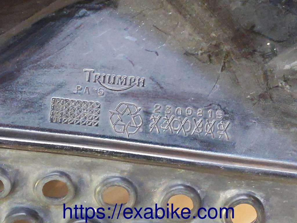 side cover, left Triumph Tiger 900 - photo 3