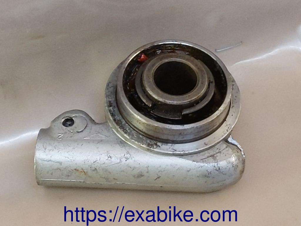speedometer gear Honda CB250N - photo 2