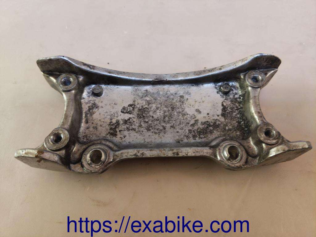 fender bracket, front Yamaha XJ 900 - photo 2