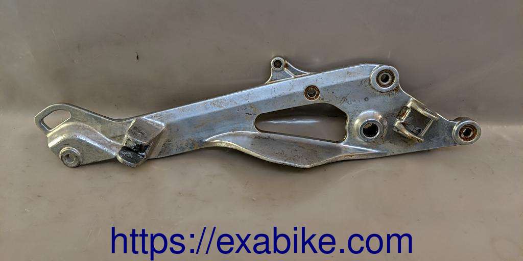 footrest plate, right Yamaha TDM 900 - photo 1