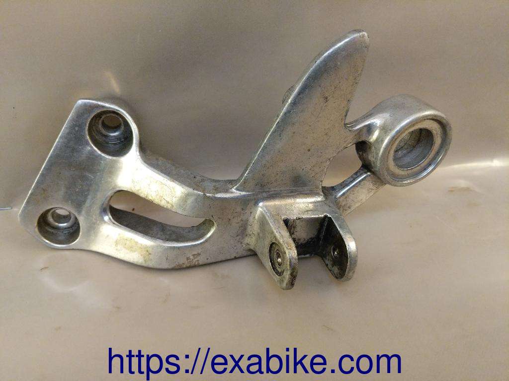 footrest plate, rear left Yamaha XJ 900 Diversion - photo 1