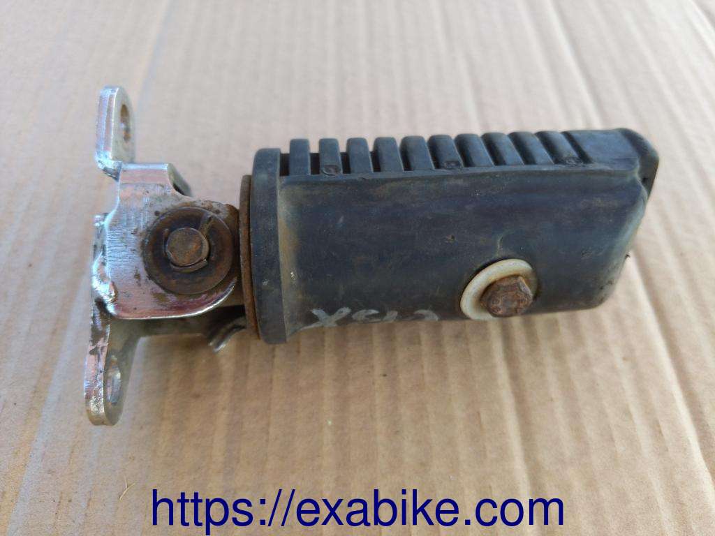 footrest, front right Honda CBX 400 - photo 2