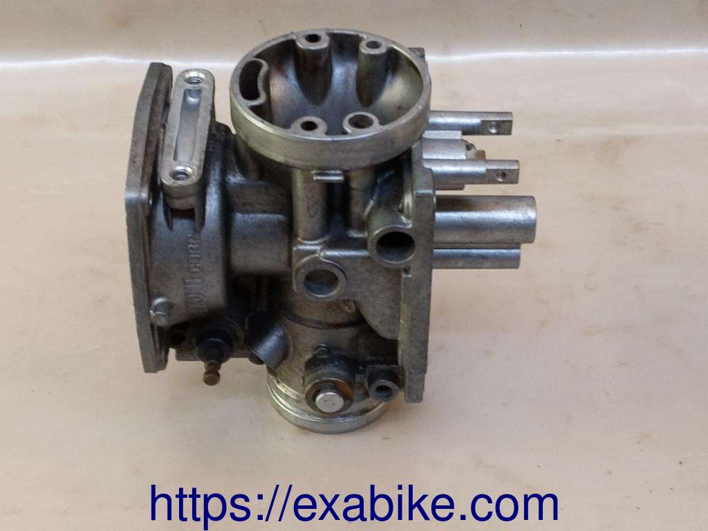 corps de carburateur N°1 Yamaha XJ 600 - photo 1