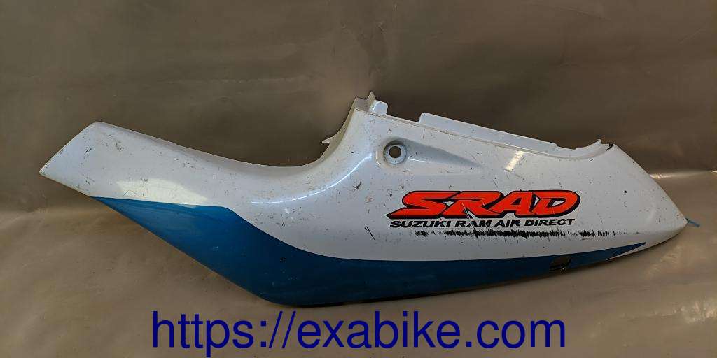 flanc de carénage arrière gauche Suzuki GSXR 600 - photo 1