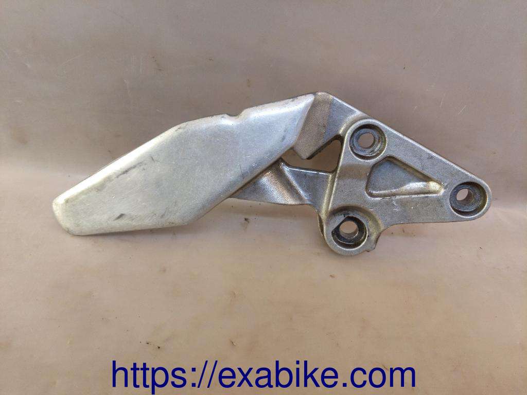 footrest plate, front right Yamaha FZR 1000 - photo 1