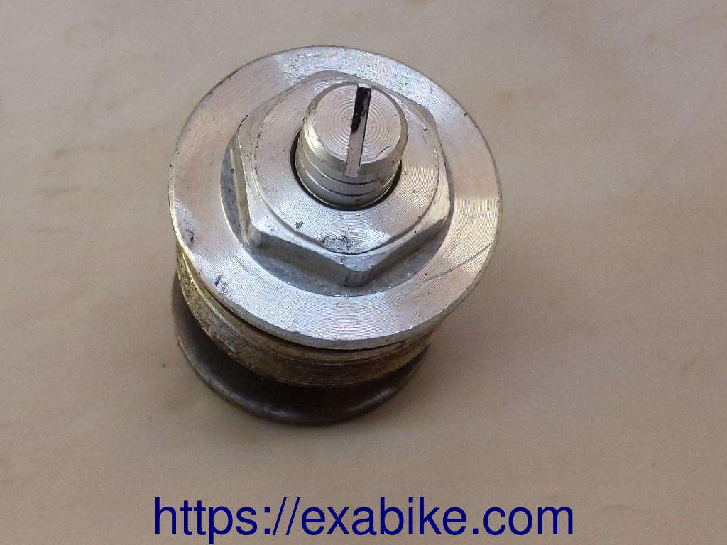 front fork tube cap Honda CBR 600 - photo 1