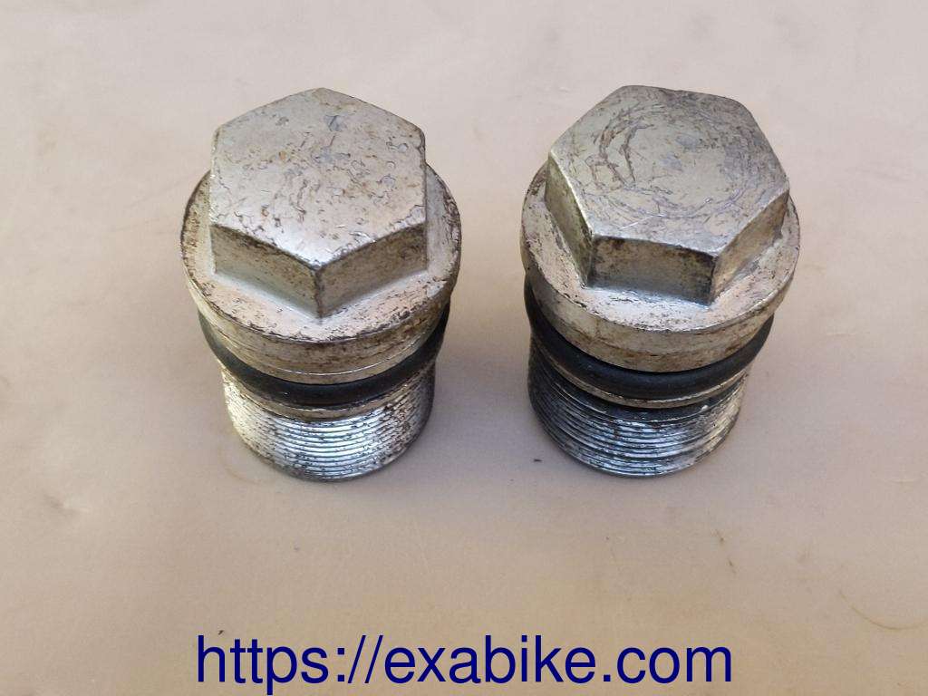 front fork tube caps Voir la photo ou référence modele a identifier - photo 1