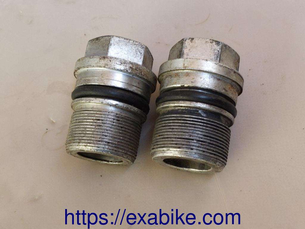 front fork tube caps Voir la photo ou référence modele a identifier - photo 2