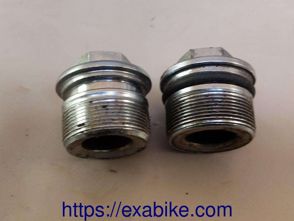 front fork tube caps Voir la photo ou référence modele a identifier - photo 2