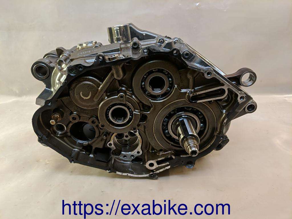 crankcase Yamaha MT03 - photo 1