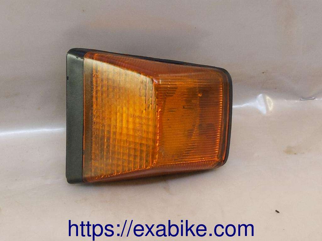 clignotant arrière gauche Kawasaki GPX-R 600 - photo 1