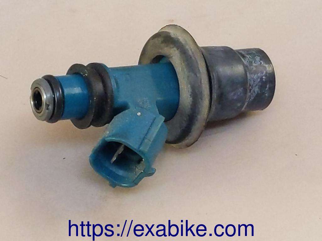 injector Honda CBR1000RR - photo 1