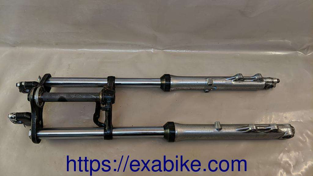 front fork Honda CB 400 N - photo 1