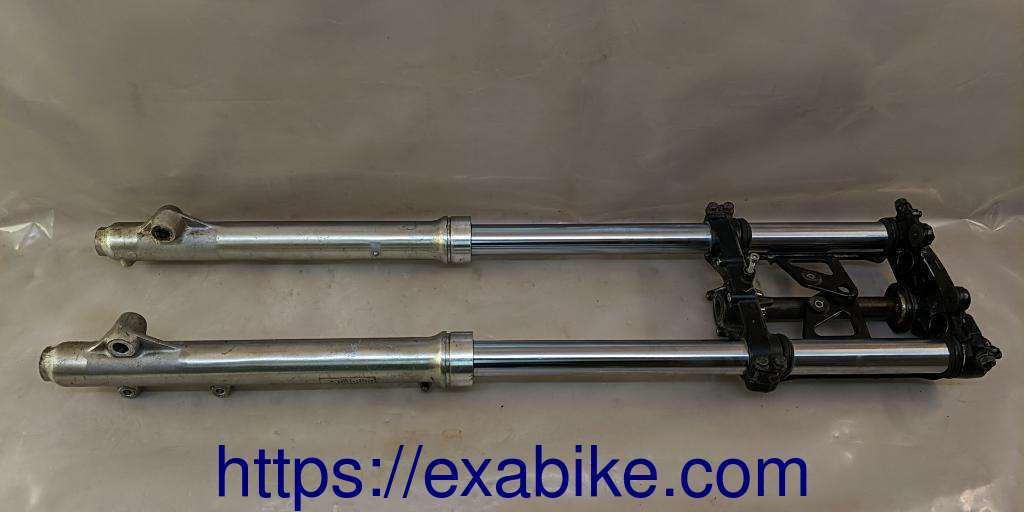 front fork Suzuki DR 600 - photo 1