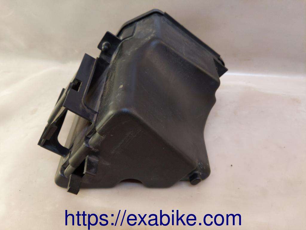 coffre Honda VFS 750 - photo 2