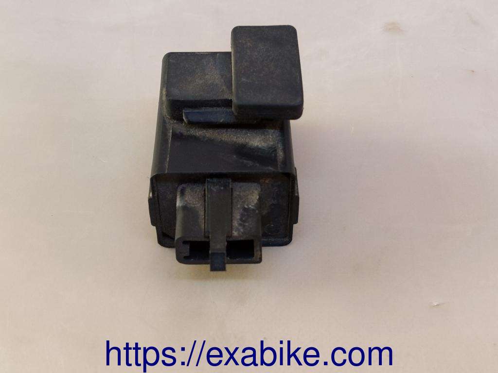 turn signal relay Honda VFS 750 - photo 1
