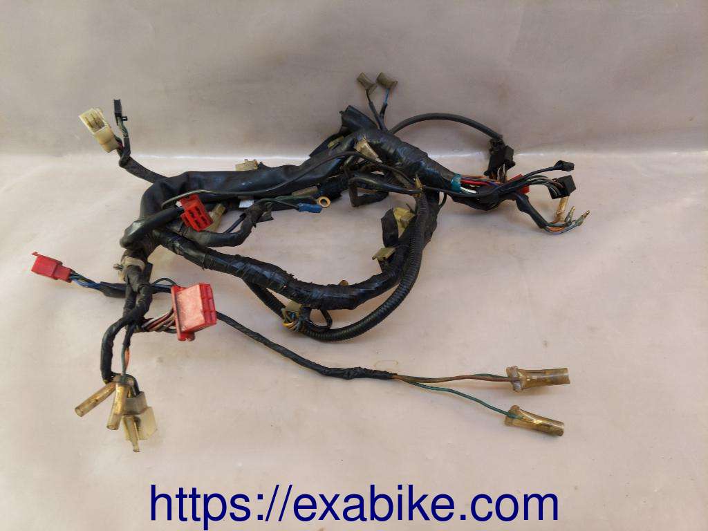 faisceau electrique Honda VFS 750 - photo 1