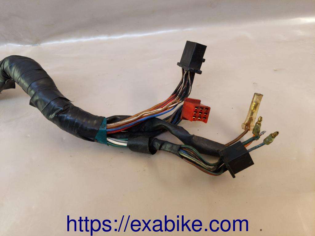 faisceau electrique Honda VFS 750 - photo 2