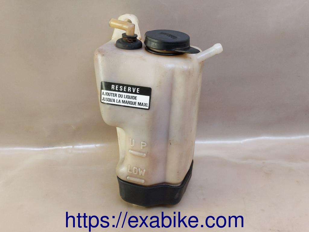 expansion tank Honda VFS 750 - photo 1