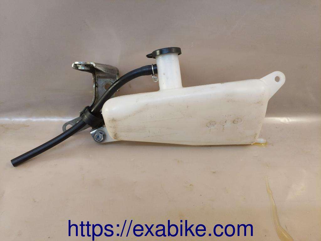 expansion tank Yamaha XP 500 T-MAX - photo 1