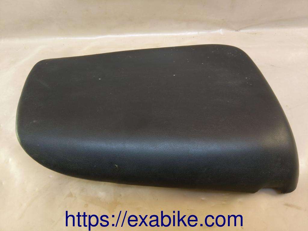 seat, rear Honda CBR 900 - photo 2