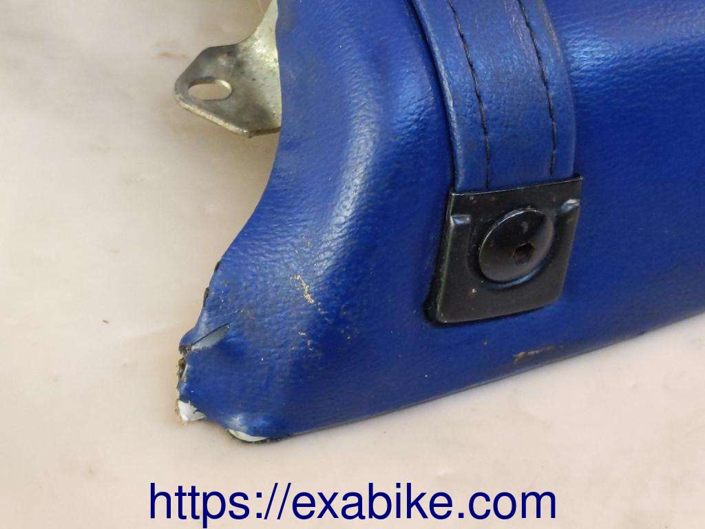 selle arrière Suzuki GSXR 750 - photo 2