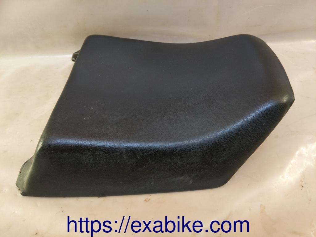 seat, rear Suzuki GSXR 1100 - photo 2