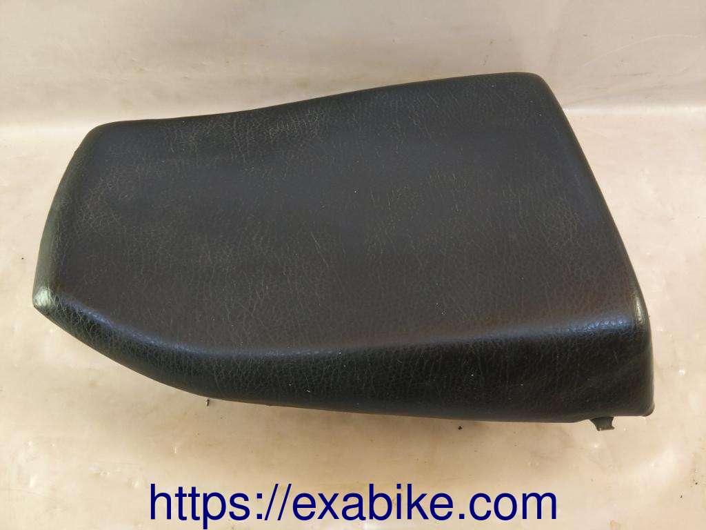seat, rear Yamaha YZF 750 - photo 1