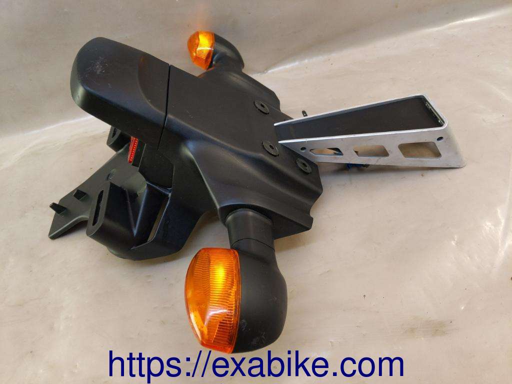 lower fender, rear Yamaha R6 - photo 3