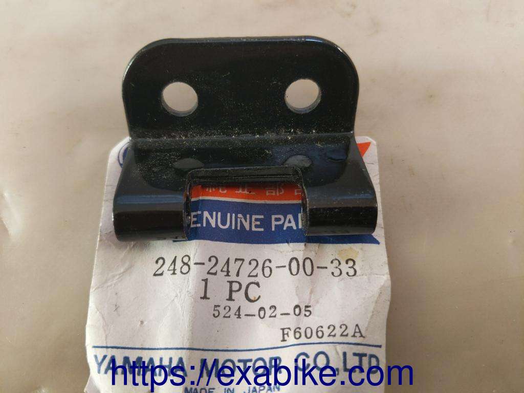 seat hinge Yamaha 250 DS7 - photo 1