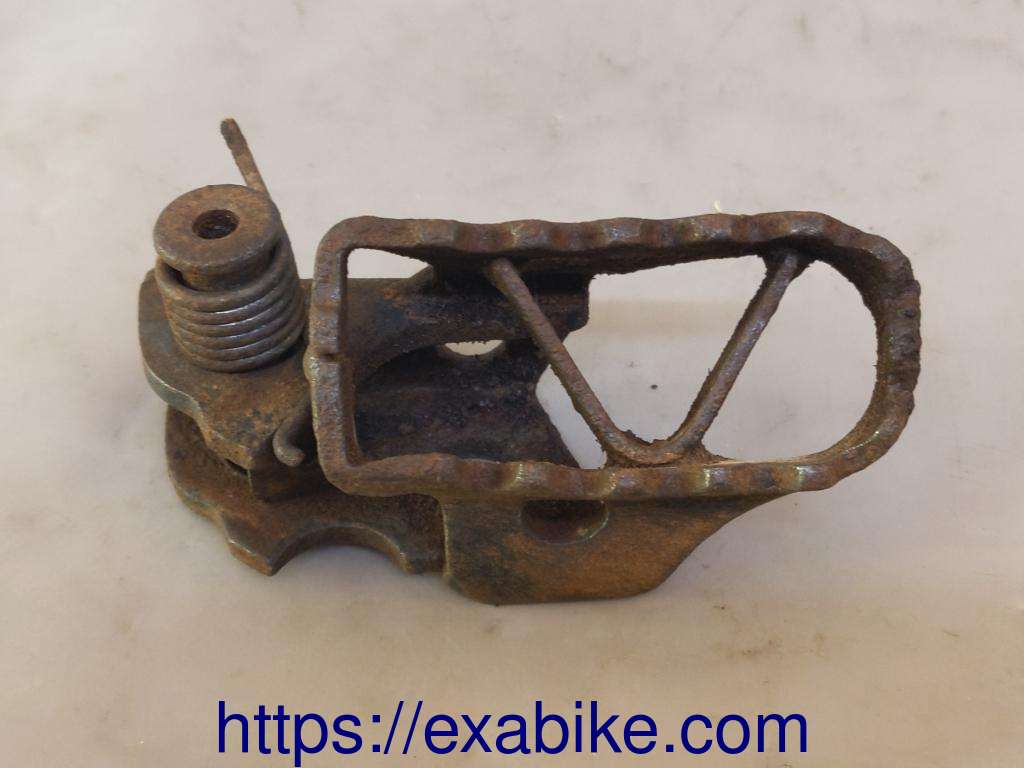 footrest, front right Yamaha YZ 250 - photo 1