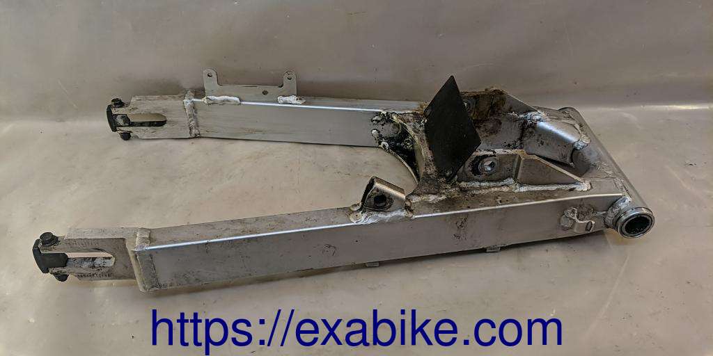 swingarm Suzuki GSXF 1100 - photo 1
