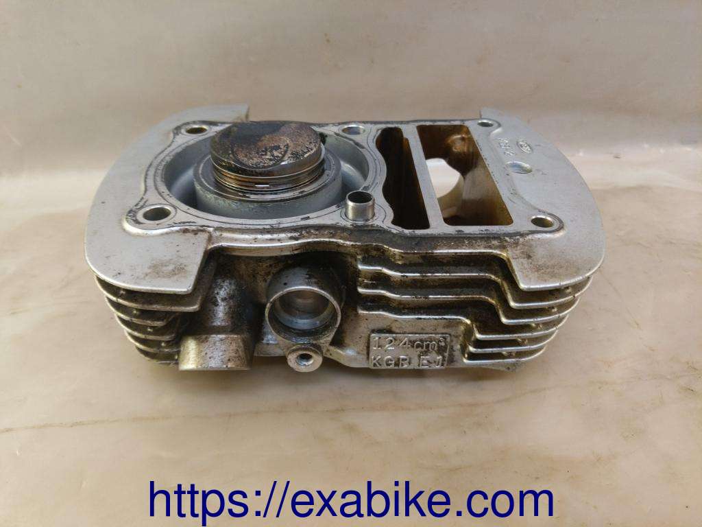 cylinder, front Honda Varadero 125 - photo 2