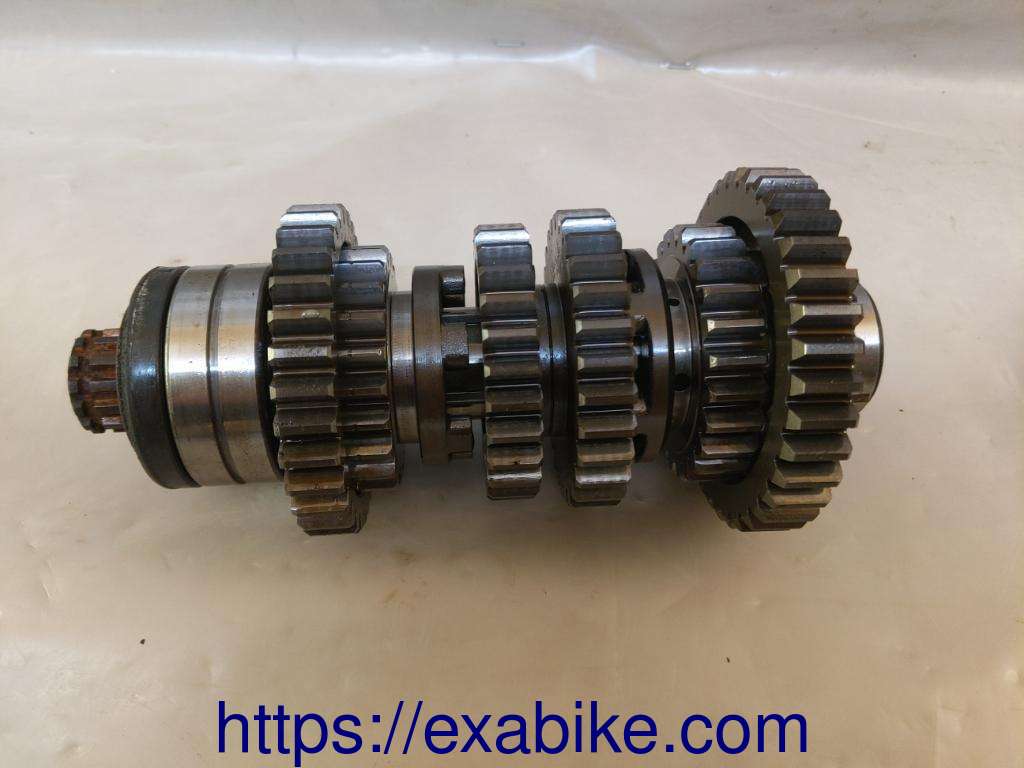 gearbox secondary shaft Kawasaki GPZ 500 - photo 1
