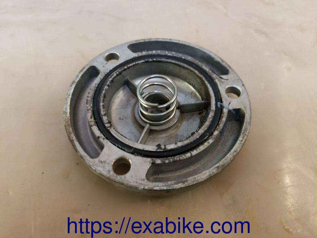 oil filter cover Hyosung GF 125 - photo 2