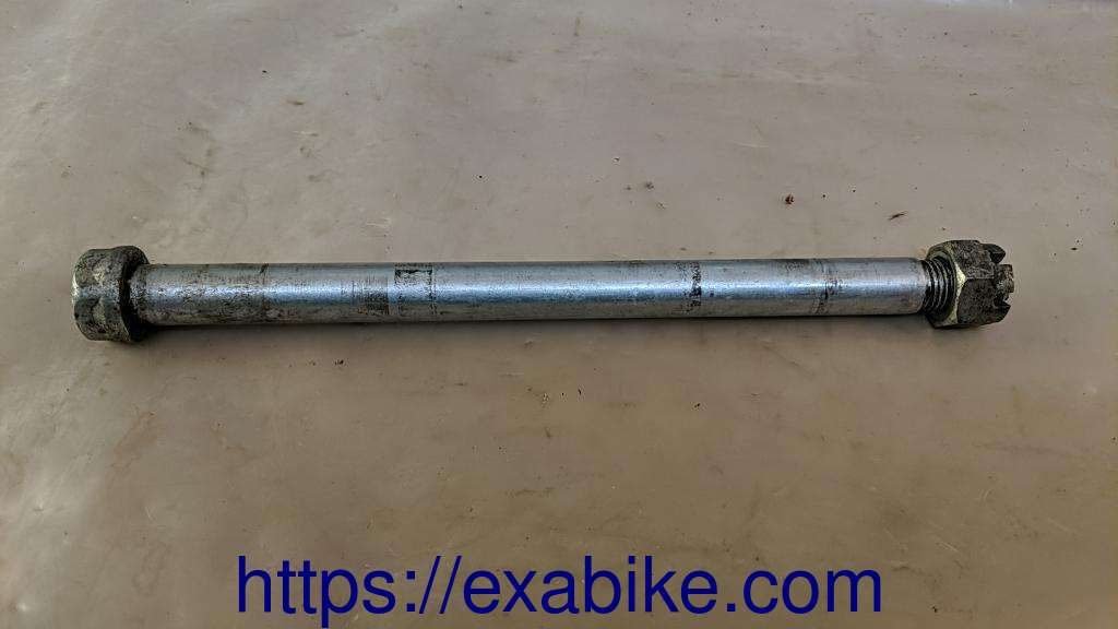 wheel axle, rear Yamaha DTLC 125 - photo 1