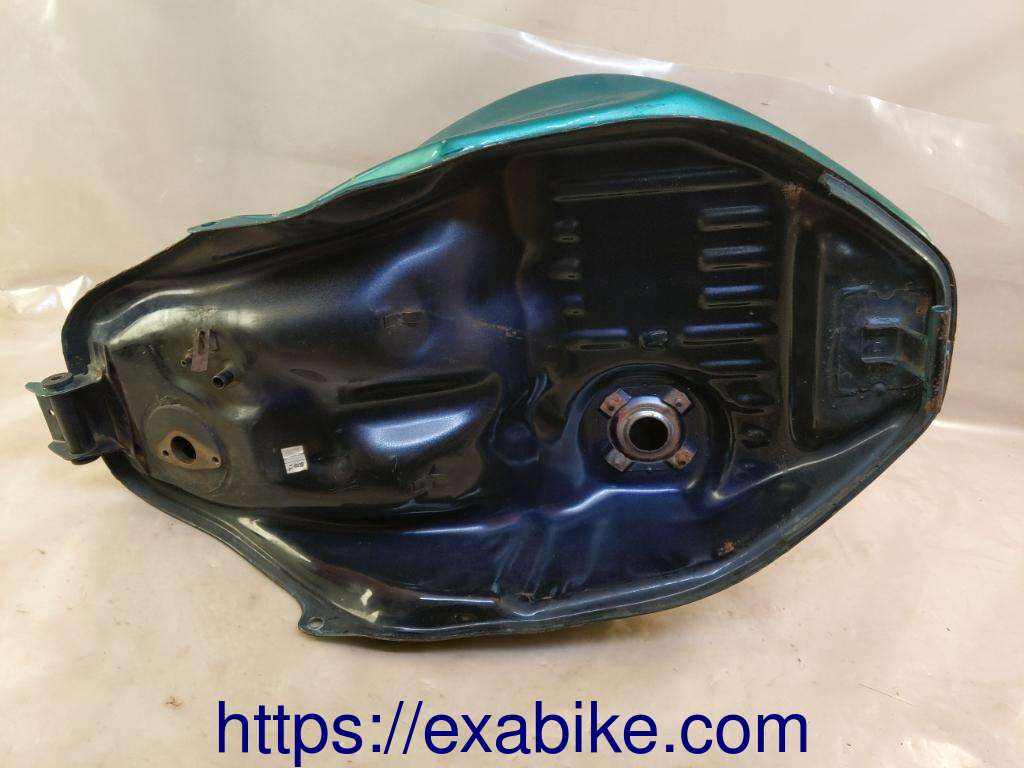 fuel tank Honda VFR 750 - photo 4