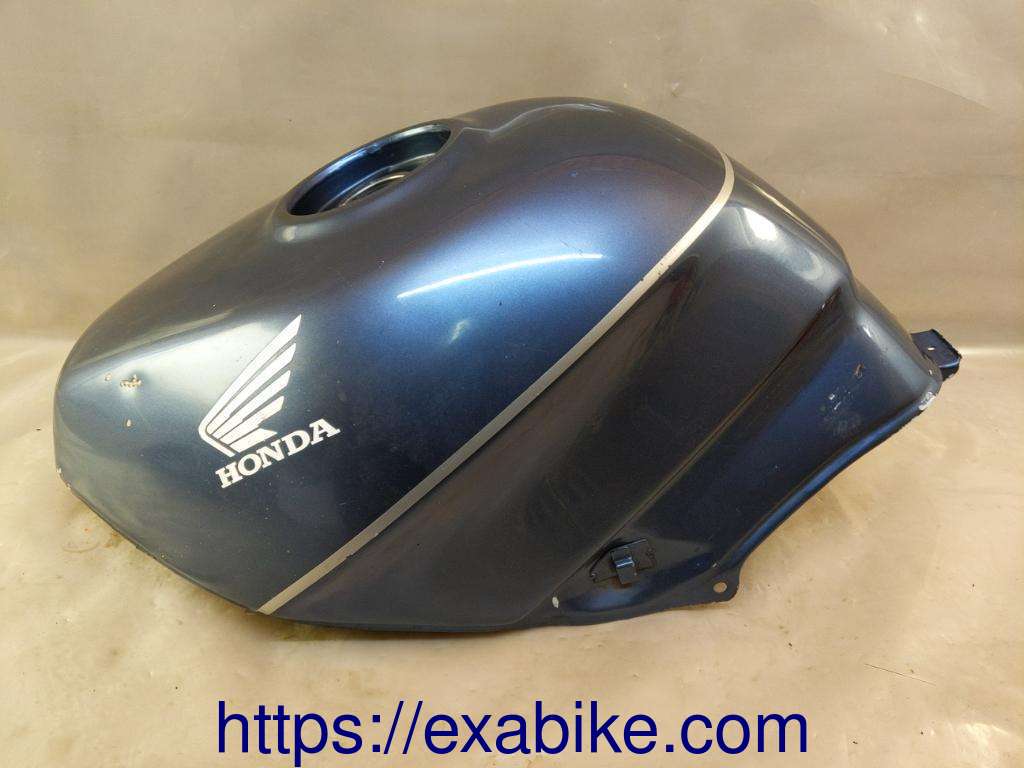 fuel tank Honda VFR 750 - photo 1